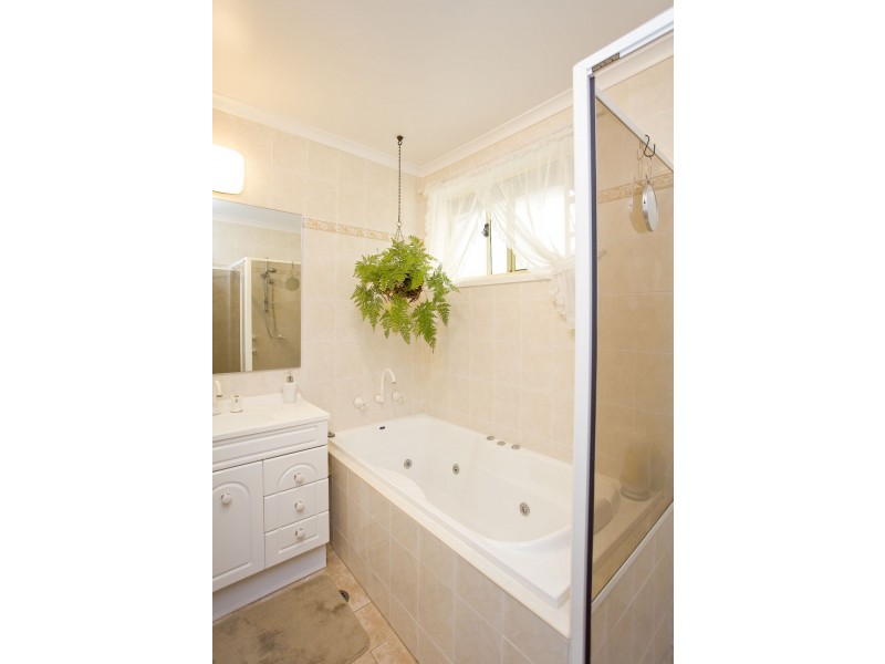 26 Cannan Crescent, Macgregor ACT 2615