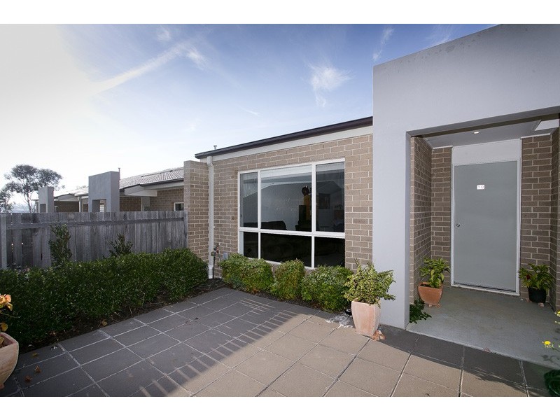 10/85 Macfarlane Burnet Avenue, Macgregor ACT 2615