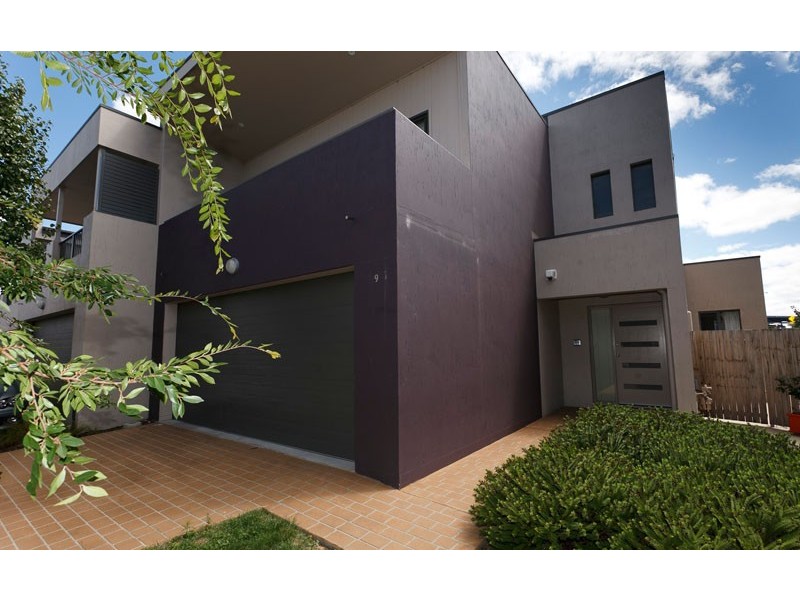 9/14 Burgoyne Street, Bonython ACT 2905