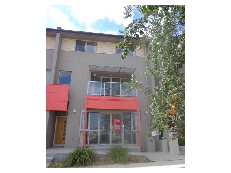 105A Anthony Rolfe Avenue, Gungahlin ACT 2912