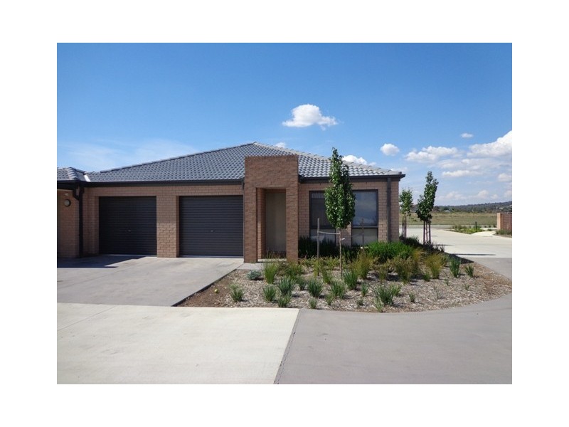 4/204 Macfarlane Burnett Avenue, Macgregor ACT 2615