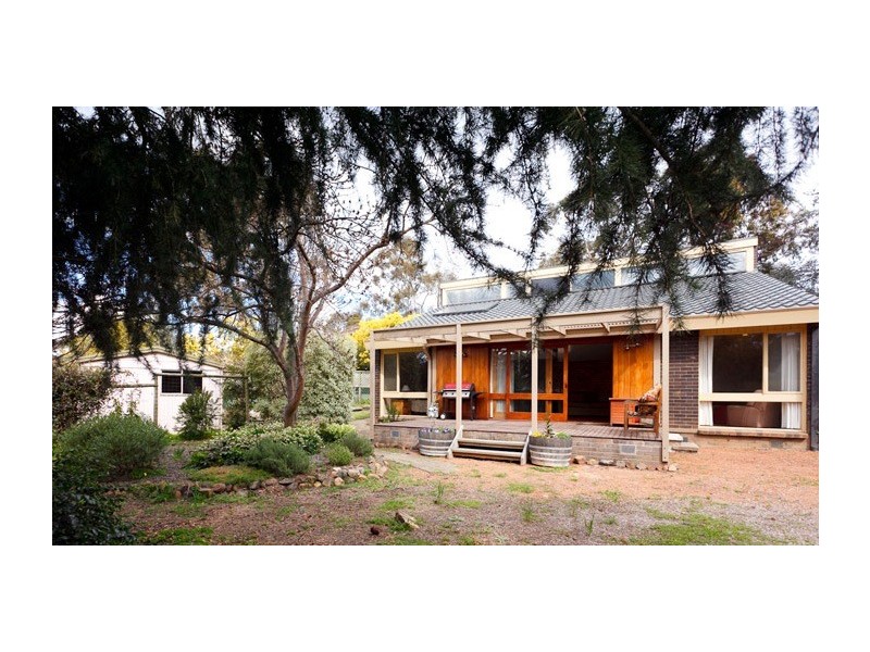 16 Oakes Street, Cook ACT 2614