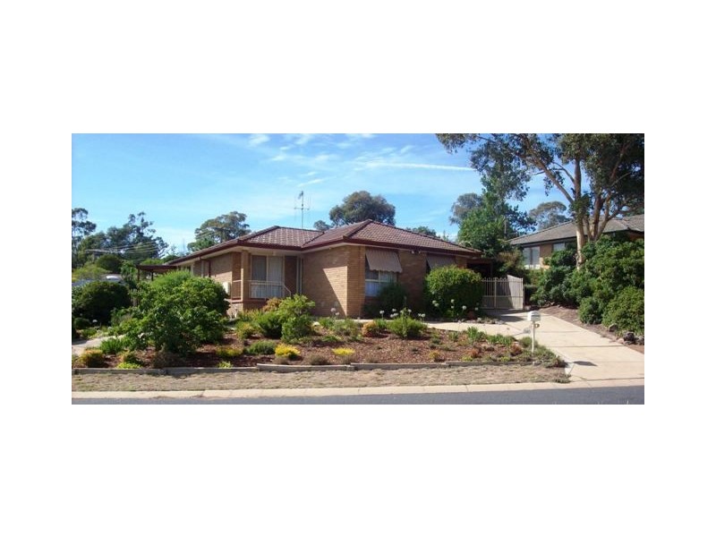 12 Alleyne Close, Macgregor ACT 2615