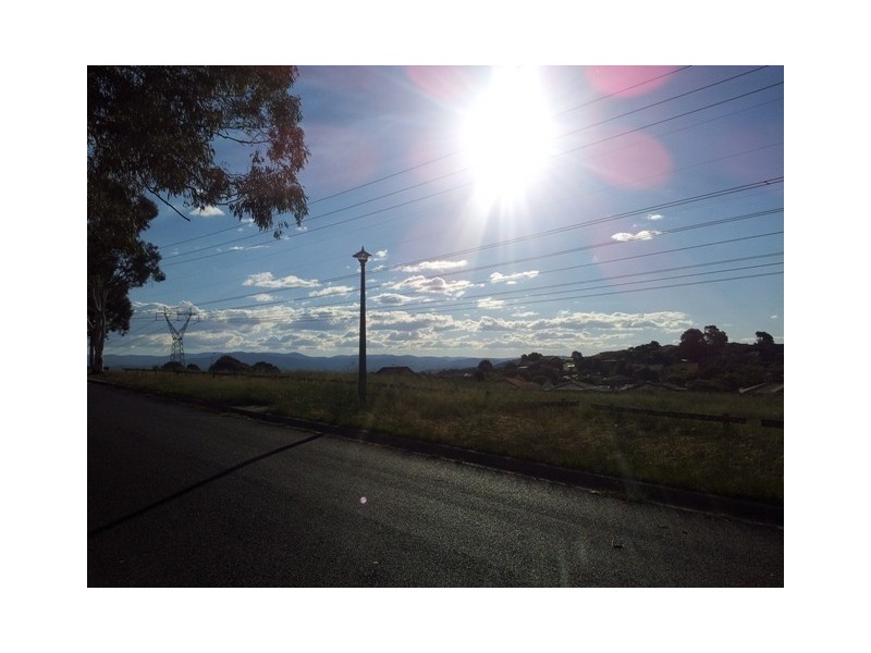 12 Alleyne Close, Macgregor ACT 2615