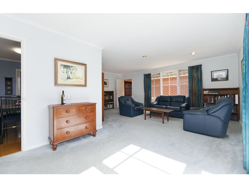 31 Mayo Street, Weetangera ACT 2614