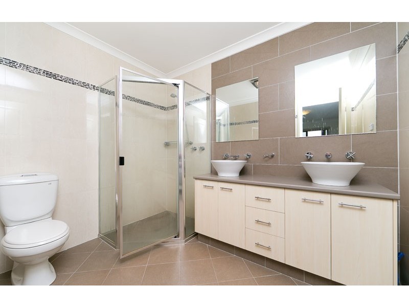 104 Lance Hill Avenue, Dunlop ACT 2615