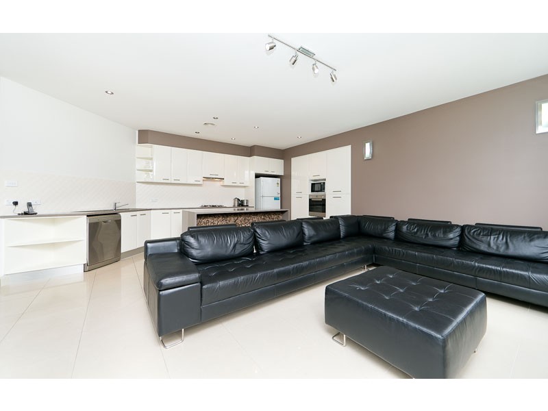 104 Lance Hill Avenue, Dunlop ACT 2615
