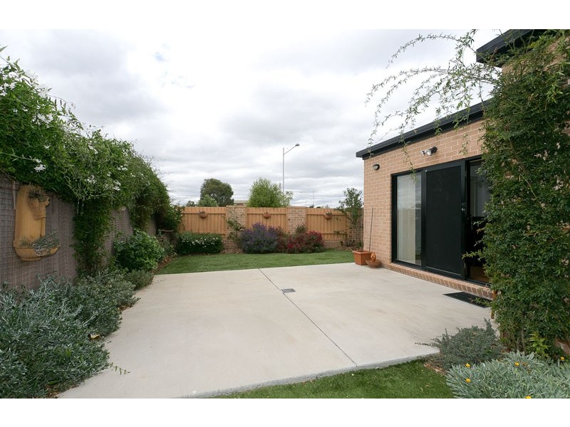 104 Lance Hill Avenue, Dunlop ACT 2615