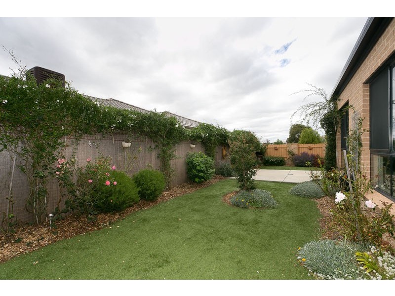 104 Lance Hill Avenue, Dunlop ACT 2615