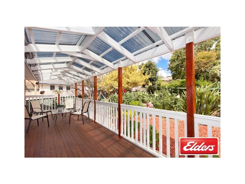 16 Mackellar Crescent, Cook ACT 2614