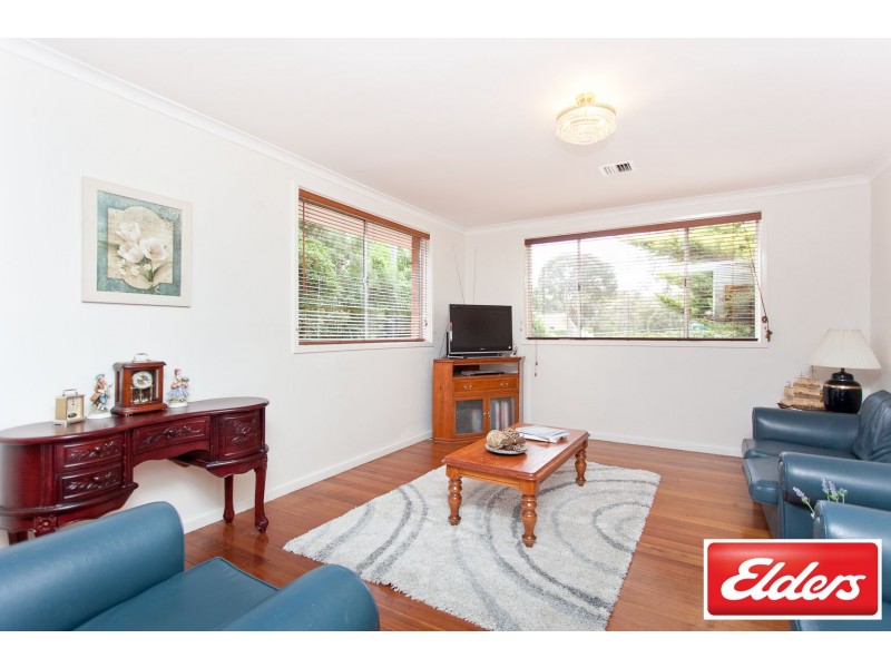 16 Mackellar Crescent, Cook ACT 2614