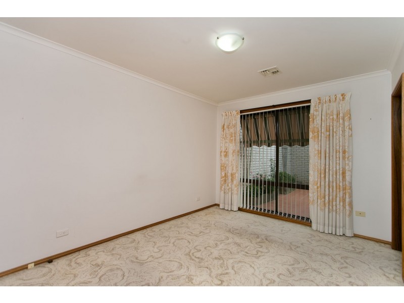 40 Teague Street, Cook ACT 2614