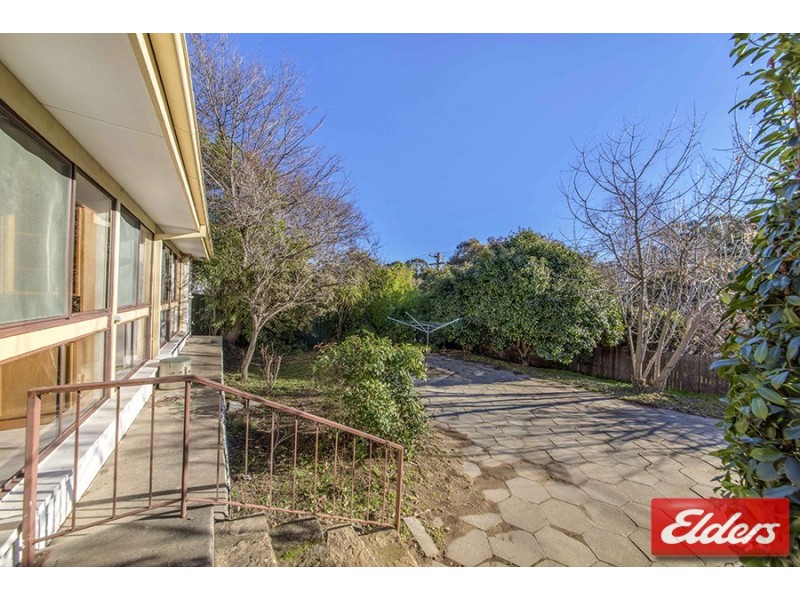 37 and 39 Bandjalong Crescent, Aranda ACT 2614