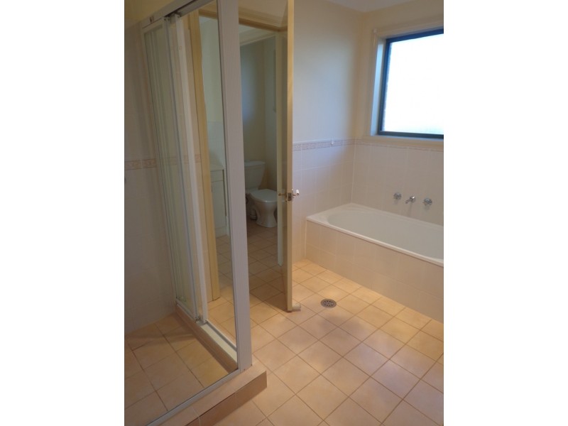 14 Allen Place, Holt ACT 2615