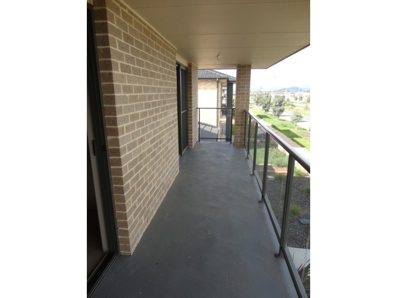 2/144 Oodgeroo Avenue, Franklin ACT 2913