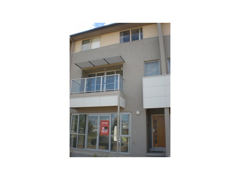 103a Anthony Rolfe Avenue, Gungahlin ACT 2912