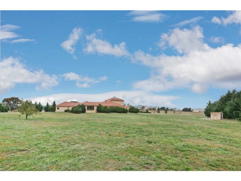 110 Southwell Road, Wallaroo NSW 2618