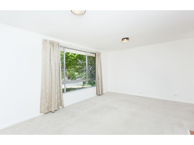 32 Atkinson Street, Cook ACT 2614