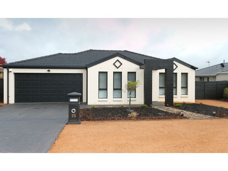 15 Henry Sutton Circuit, Dunlop ACT 2615