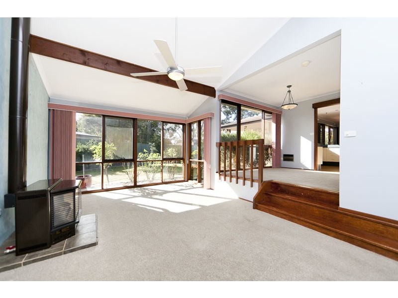12 McQuade Close, Charnwood ACT 2615