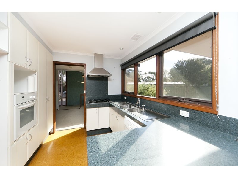 12 McQuade Close, Charnwood ACT 2615