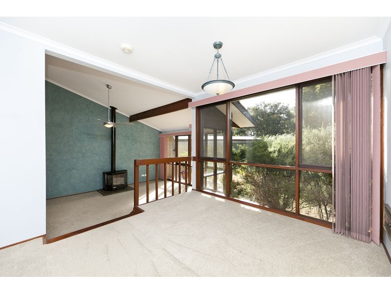 12 McQuade Close, Charnwood ACT 2615