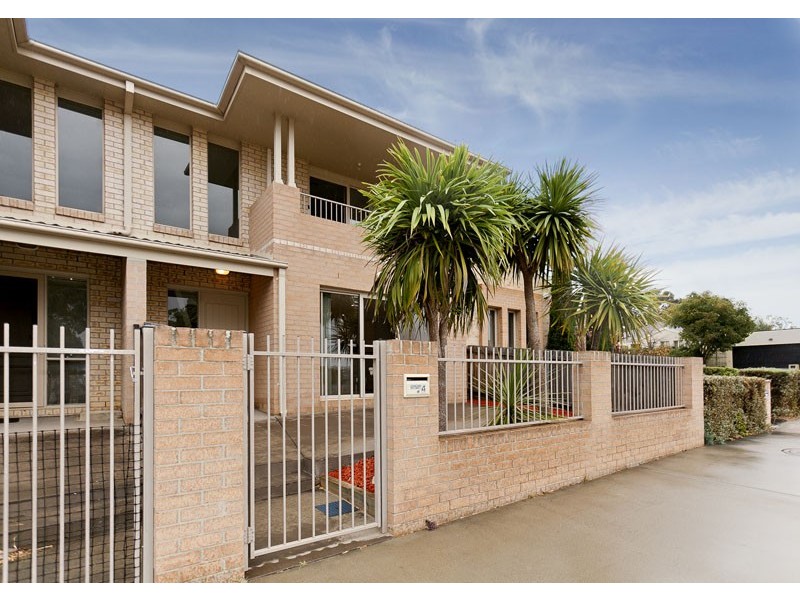 4 Birdseye Lane, Gungahlin ACT 2912