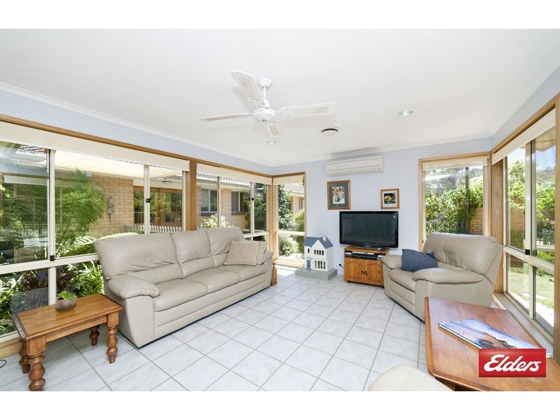 4 Kilby Crescent, Weetangera ACT 2614