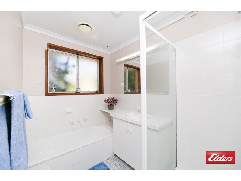 4 Kilby Crescent, Weetangera ACT 2614