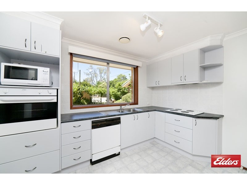 4 Kilby Crescent, Weetangera ACT 2614