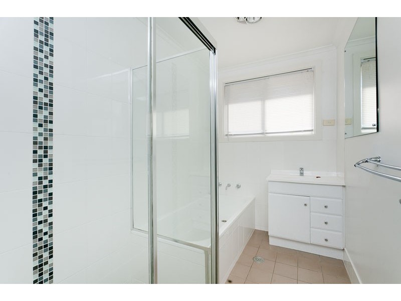 33 Drysdale Circuit, Kambah ACT 2902
