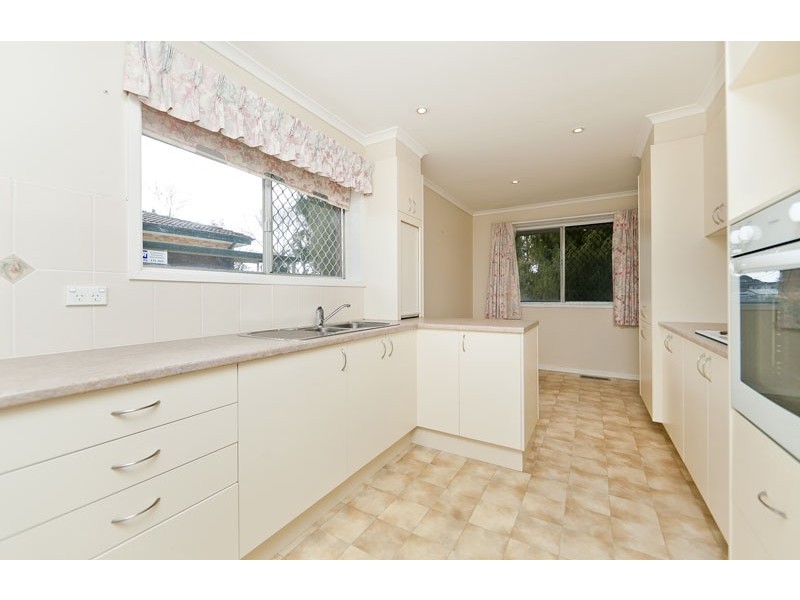 6 Rich Street, Higgins ACT 2615