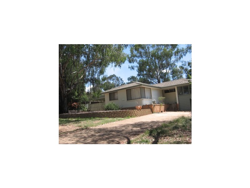 33 Erskine st, Macquarie ACT 2614