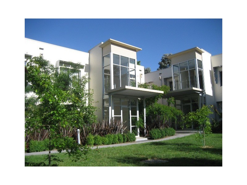 33/15 Fox Place, Lyneham ACT 2602