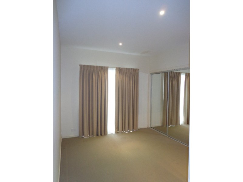 33/15 Fox Place, Lyneham ACT 2602