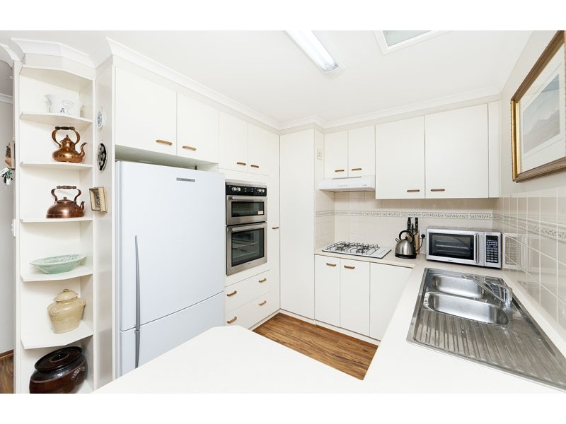 16 Kilburn Close, Dunlop ACT 2615