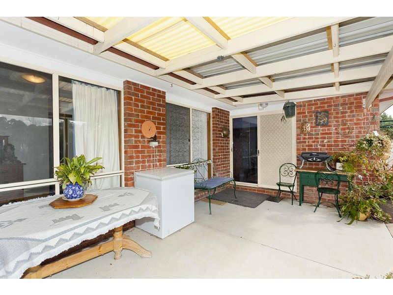 16 Kilburn Close, Dunlop ACT 2615
