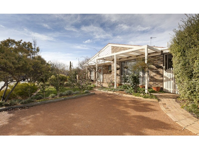 81 Chevalley Loop, Gordon ACT 2906