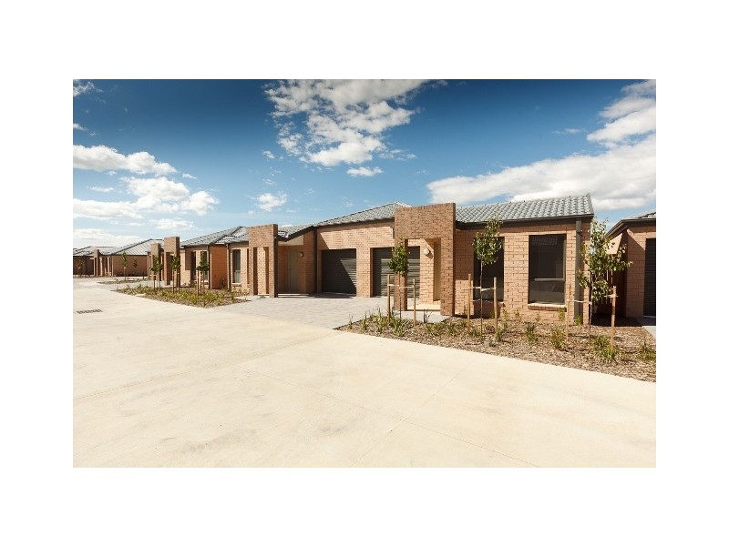 8/204 Macfarlane Burnet Avenue, Macgregor ACT 2615