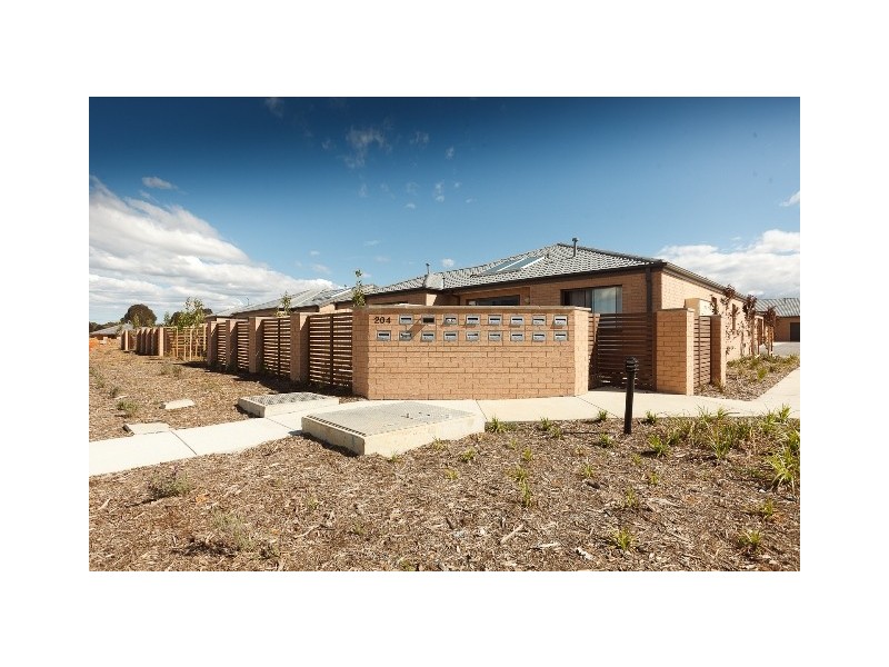 8/204 Macfarlane Burnet Avenue, Macgregor ACT 2615