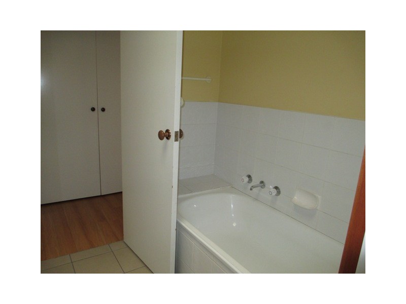 11 Deumonga Court, Ngunnawal ACT 2913