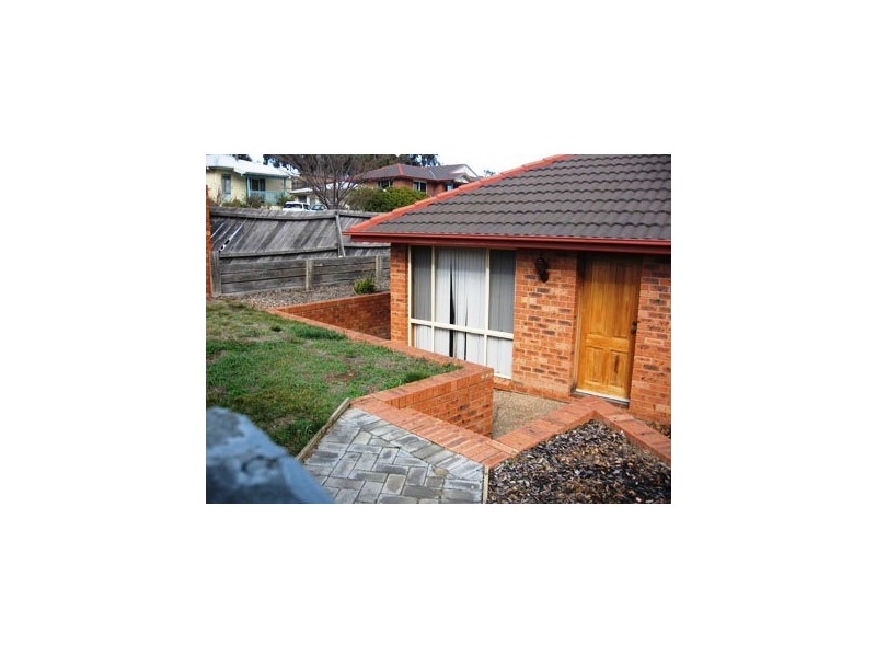 27 Hughes Crescent, Ngunnawal ACT 2913