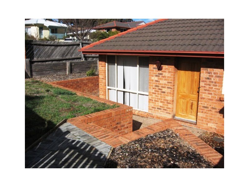 27 Hughes Crescent, Ngunnawal ACT 2913