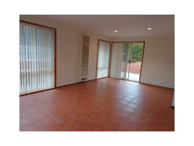 27 Hughes Crescent, Ngunnawal ACT 2913