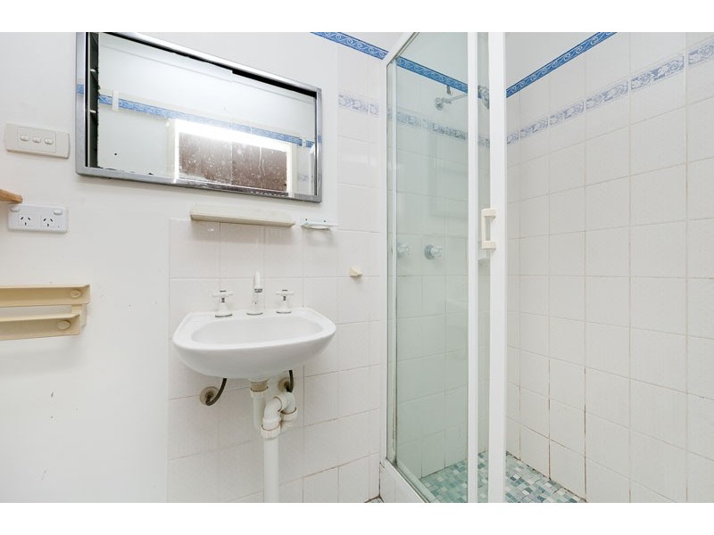 8 Belconnen Way, Page ACT 2614