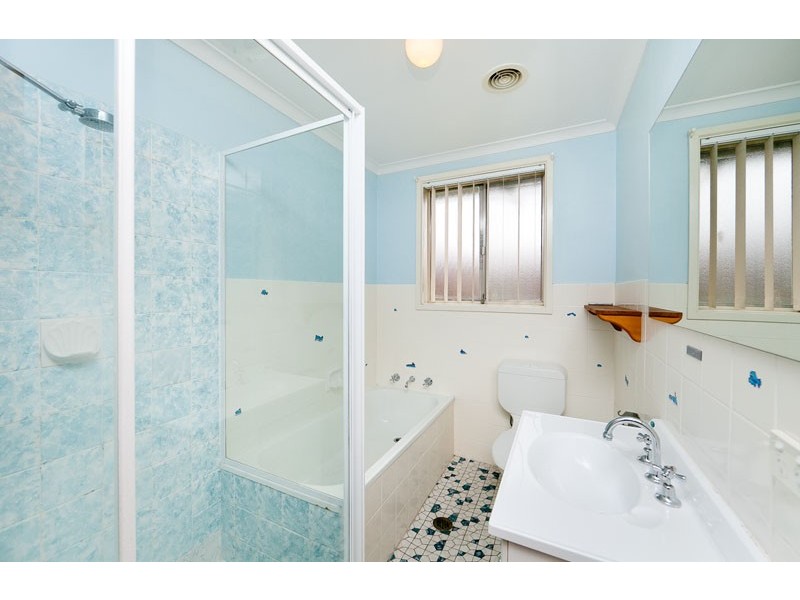 8 Belconnen Way, Page ACT 2614