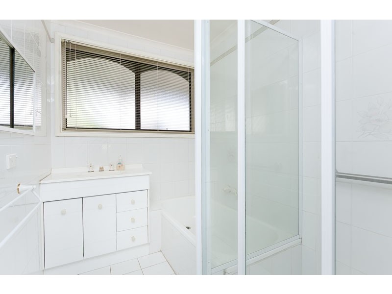 70 Groom Place, Hughes ACT 2605