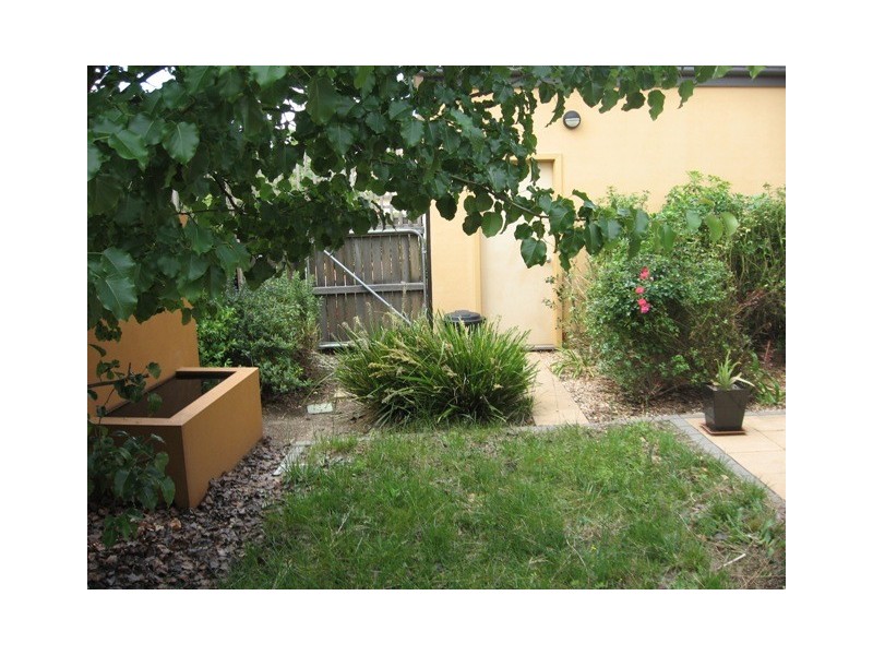 6/16 Morell CLose, Belconnen ACT 2617