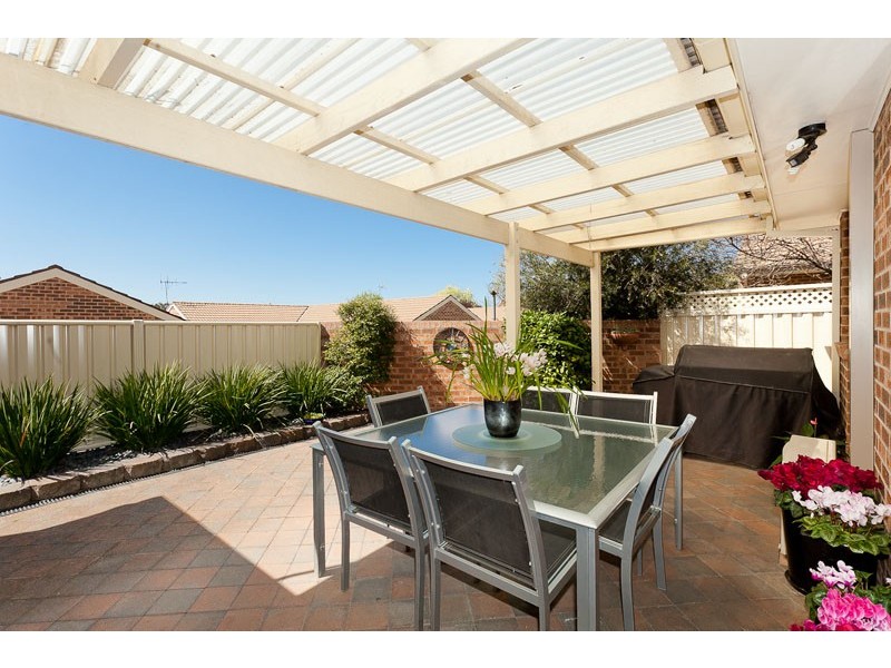 2/20 Bennetts Close, Mckellar ACT 2617