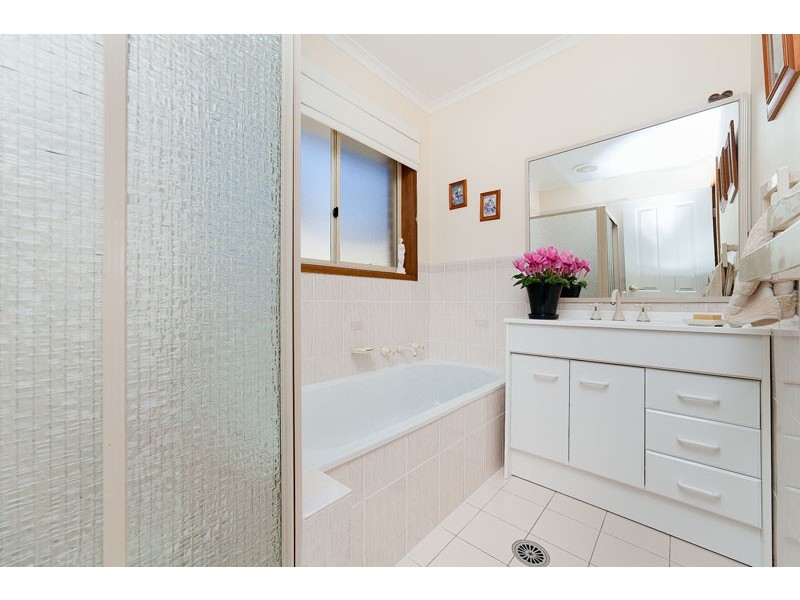 2/20 Bennetts Close, Mckellar ACT 2617